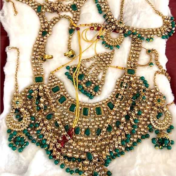 Indian bridal jewelry Set - Picture 1 of 6